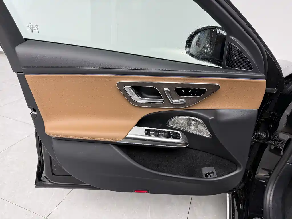 Mercedes-Benz E-Class 2026 — фото 14