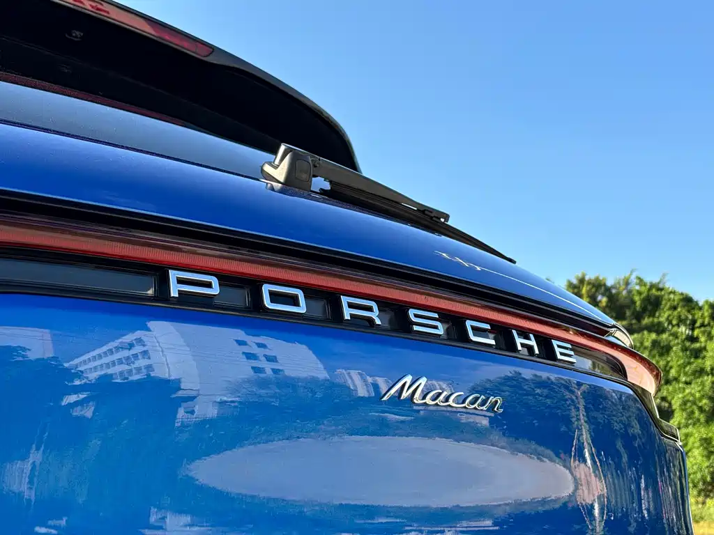 Porsche Macan 2019 — фото 12