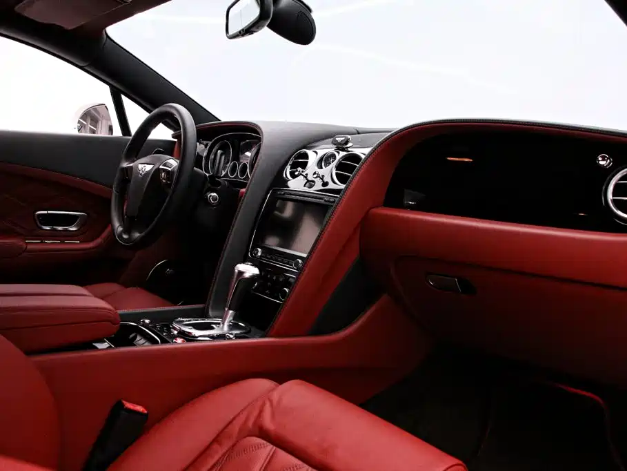 Bentley Continental 2016 — фото 5