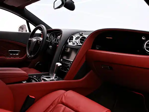Bentley Continental 2016