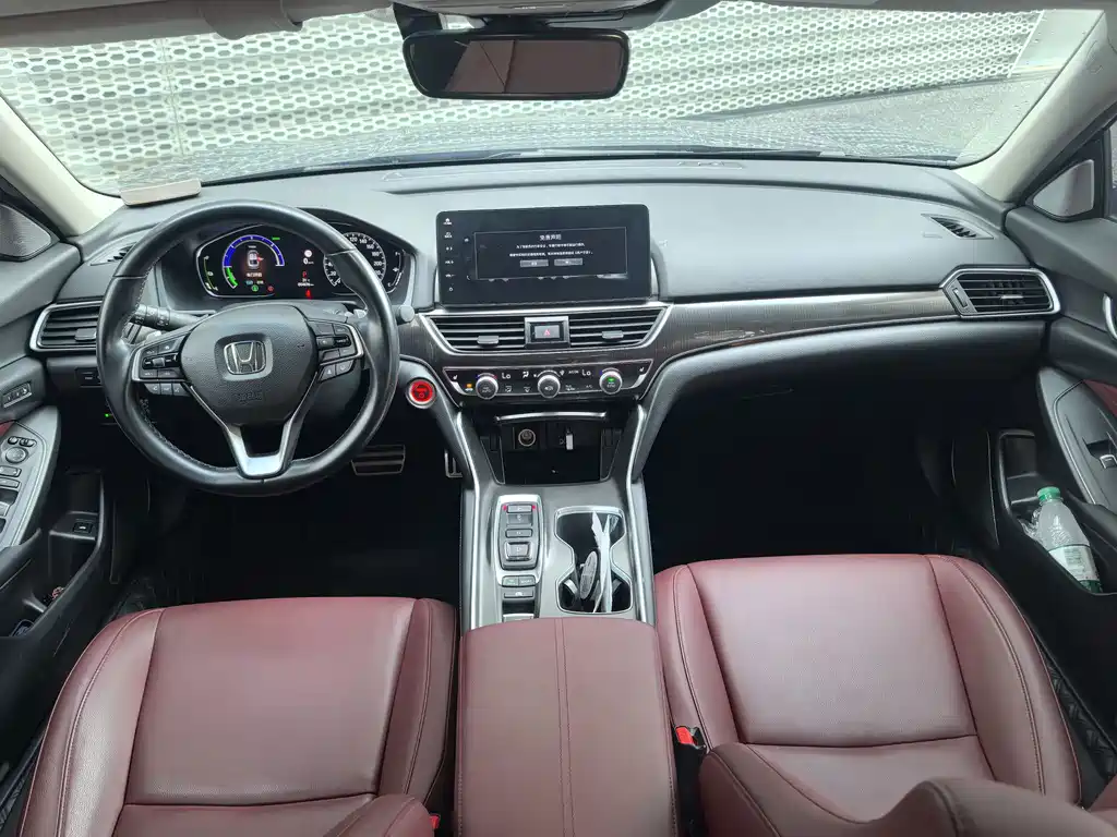 Honda Accord 2023 — фото 10
