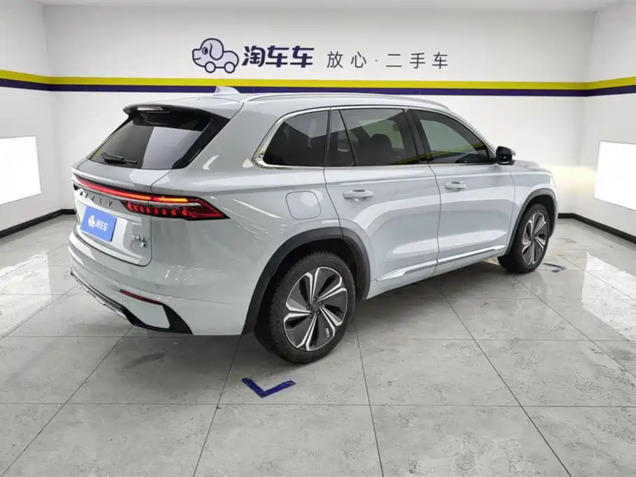 Geely Xingyue L 2022 — фото 3