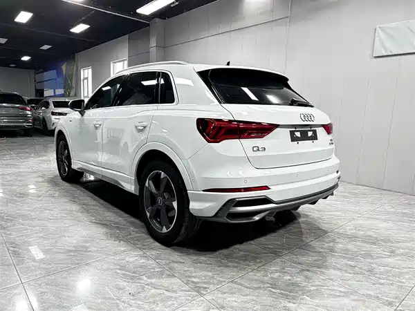 Audi Q3 2023