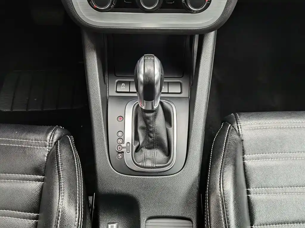 Volkswagen Scirocco 2016 — фото 13