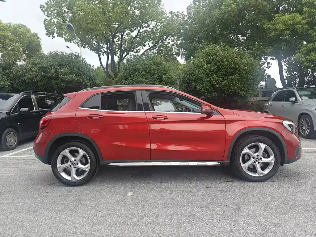 Mercedes-Benz GLA 2018 — фото 3