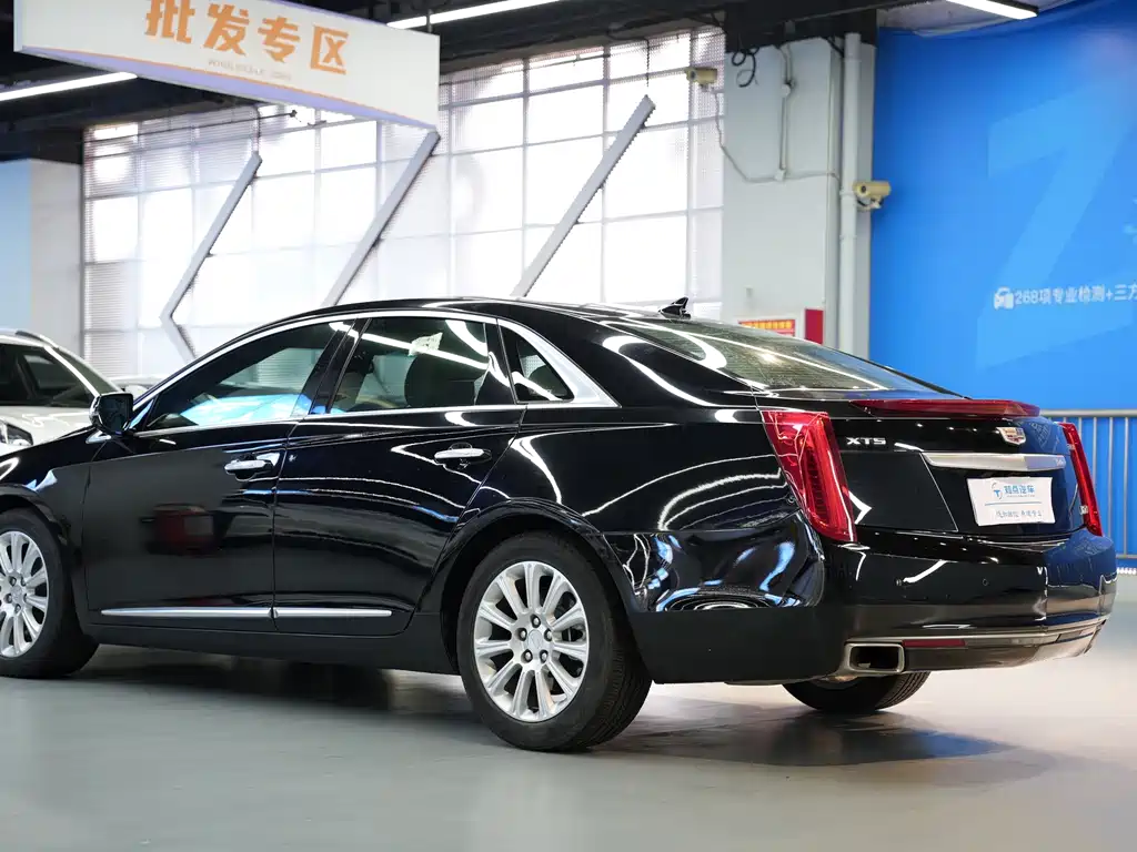 Cadillac XTS 2016 — фото 24