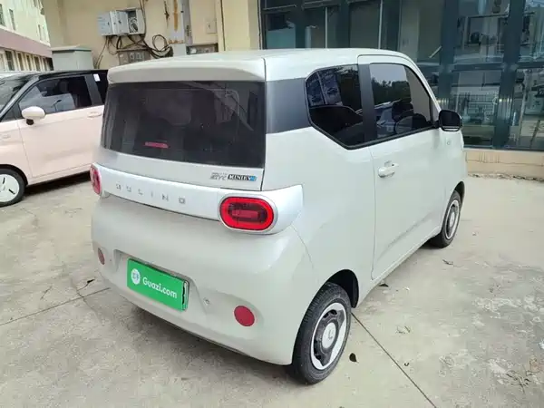 Wuling Hongguang MINIEV 2024