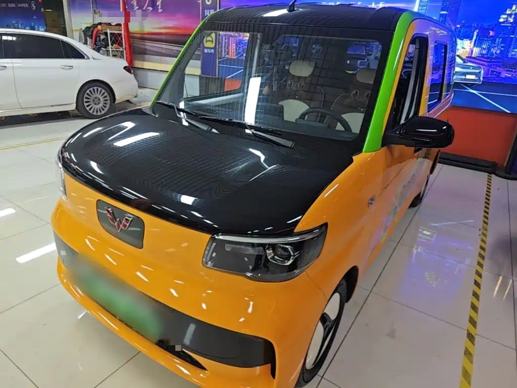 Wuling Zhiguang New Energy 2025 — фото 1