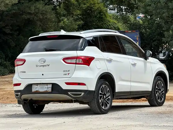 GAC Trumpchi GS4 2016