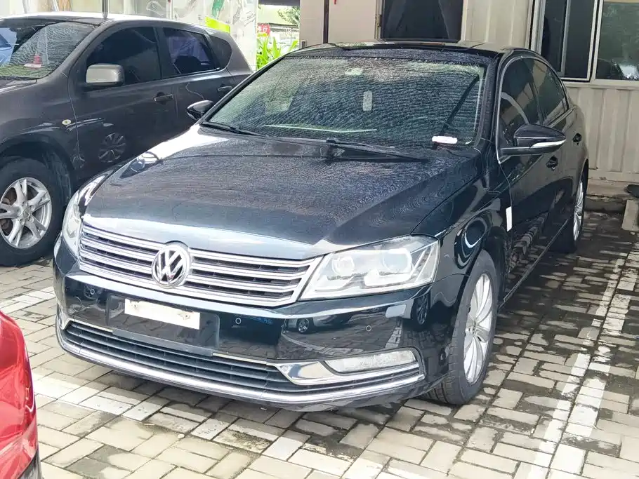 Volkswagen Magotan 2016