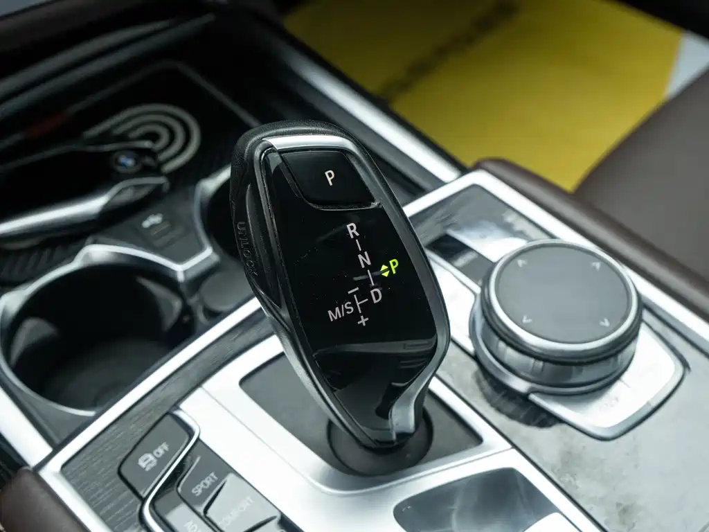BMW 7 Series 2020 — фото 14