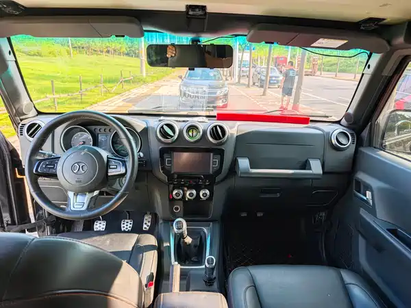 BAIC BJ40 2018