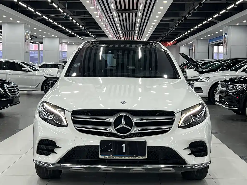 Mercedes-Benz GLC 2017 — фото 2