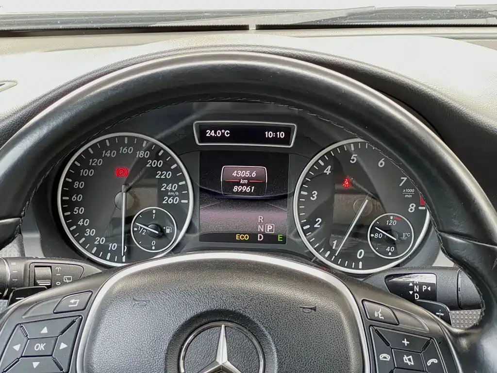 Mercedes-Benz A-Class 2014 — фото 17