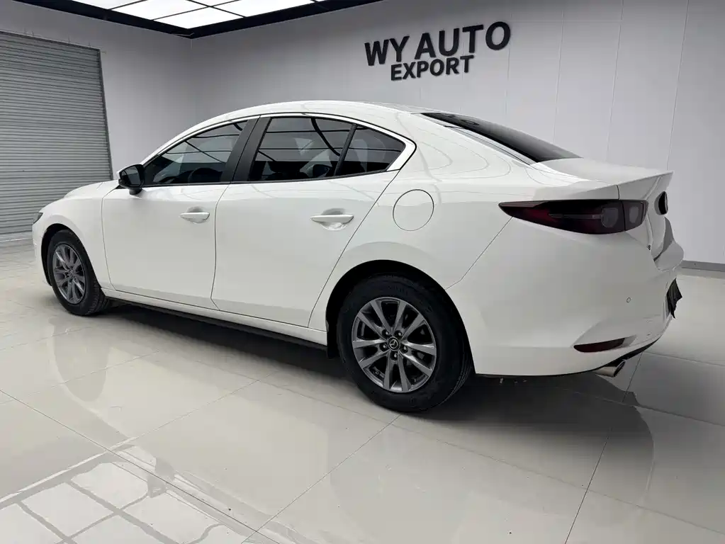 Mazda 3 Axela 2021