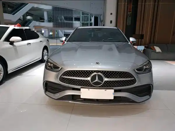 Mercedes-Benz C-Class 2022
