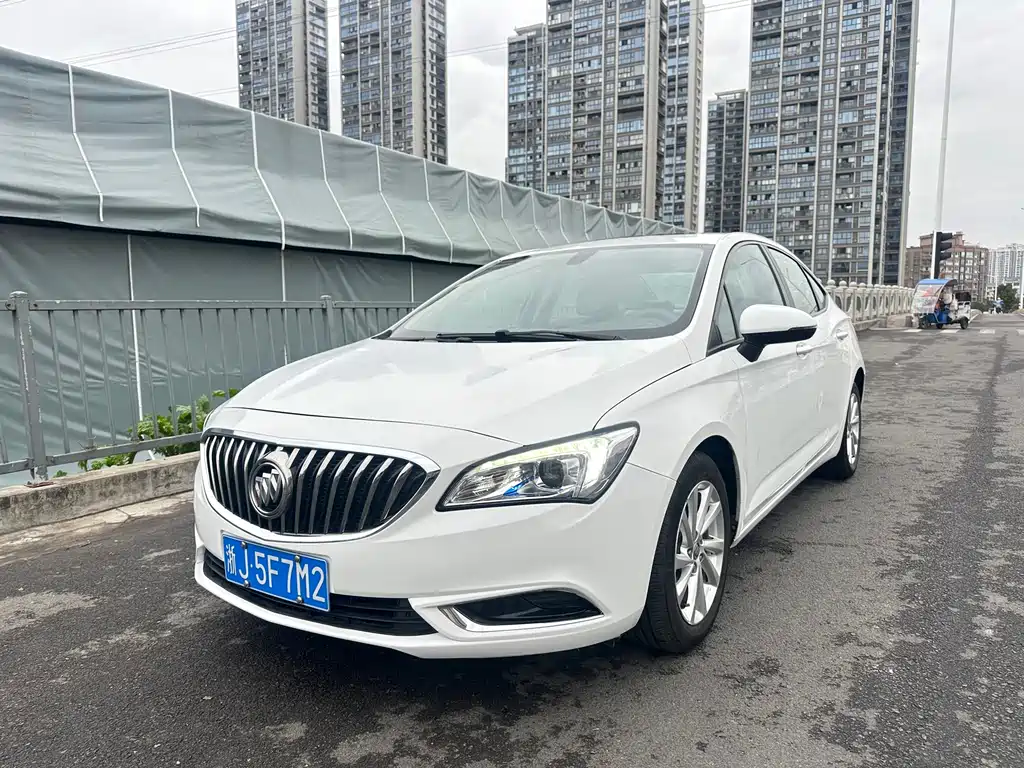 Buick Verano 2017 — фото 1