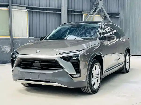 NIO ES8 2022