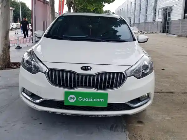 Kia K3 2016
