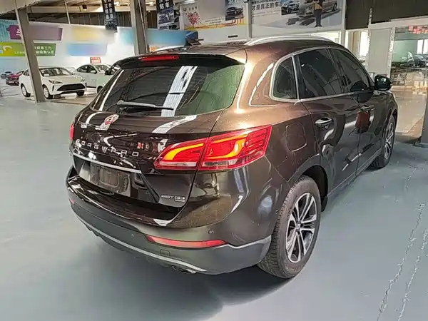 Borgward BX7 2016