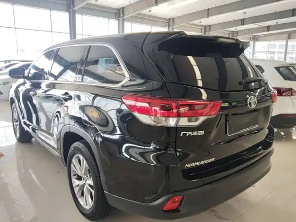 Toyota Highlander 2020