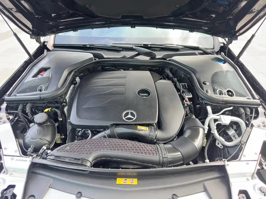 Mercedes-Benz E-Class 2020 — фото 23