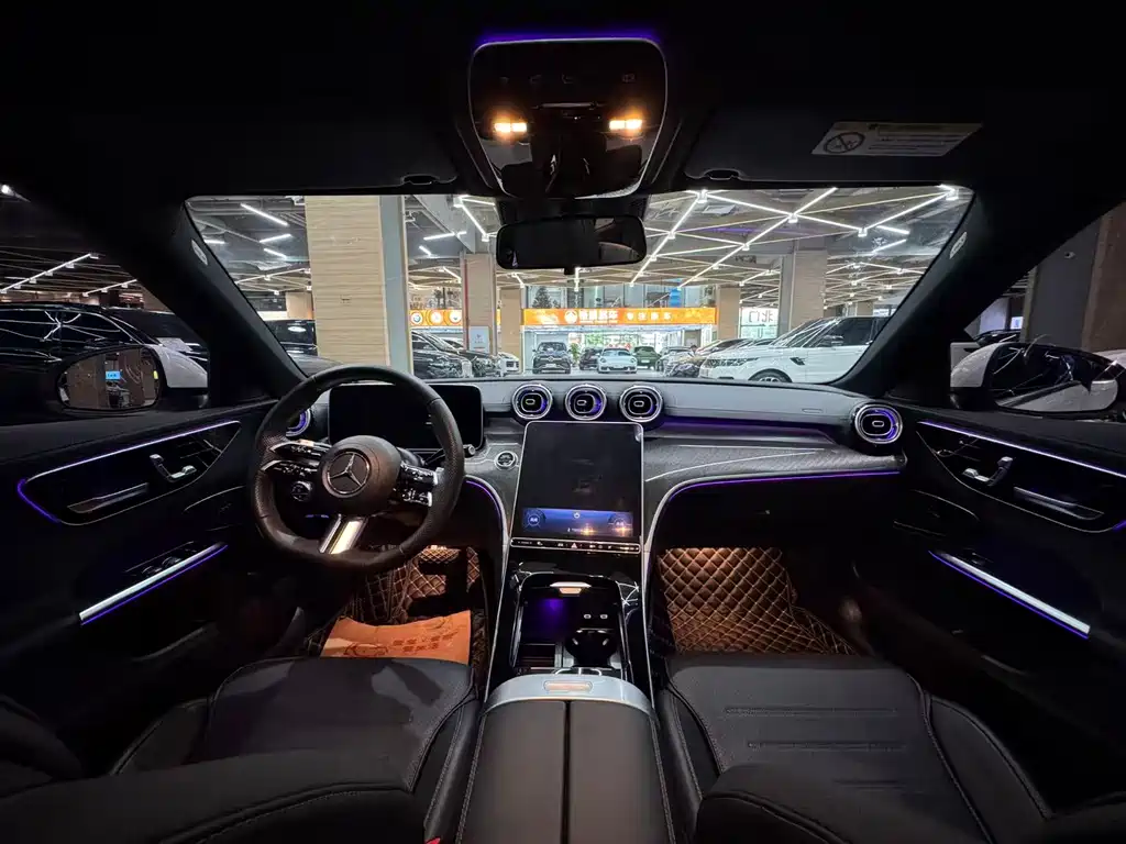 Mercedes-Benz C-Class 2022