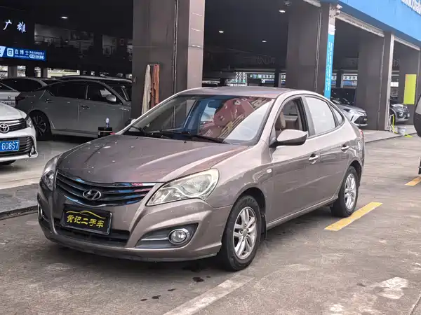 Hyundai Yuedong 2015