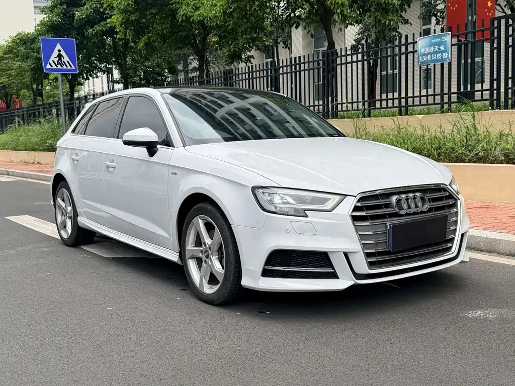 Audi A3 2020 — фото 5