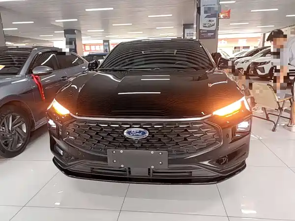 Ford Mondeo 2023