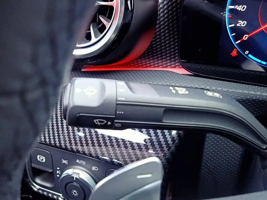Mercedes-Benz A-Class 2021 — фото 13