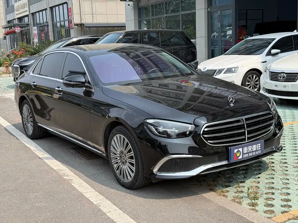 Mercedes-Benz E-Class 2023 — фото 3