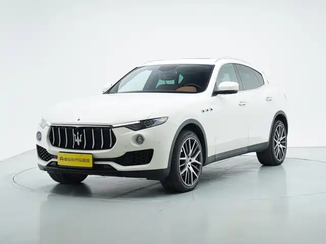 Maserati Levante 2021 — фото 1