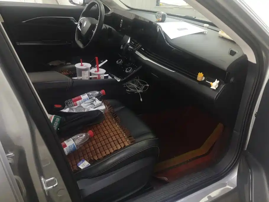 Bestune B70 2022 — фото 8