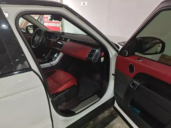 Land Rover Range Rover Sport 2019