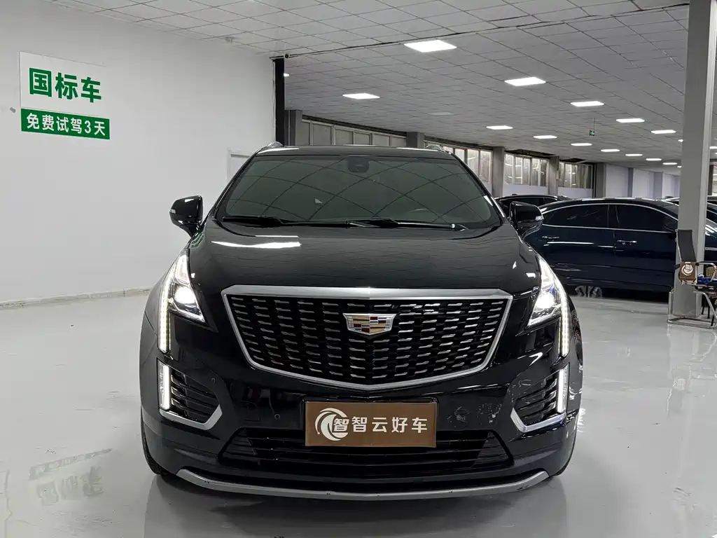 Cadillac XT5 2023 — фото 2
