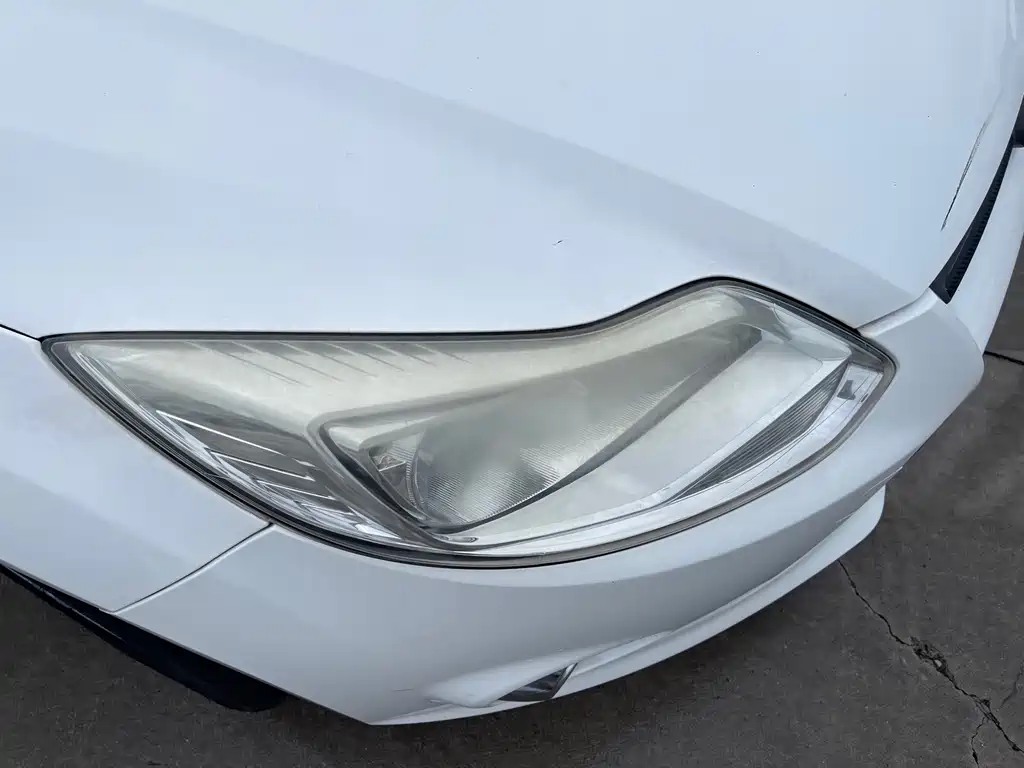 Ford Focus 2014 — фото 15