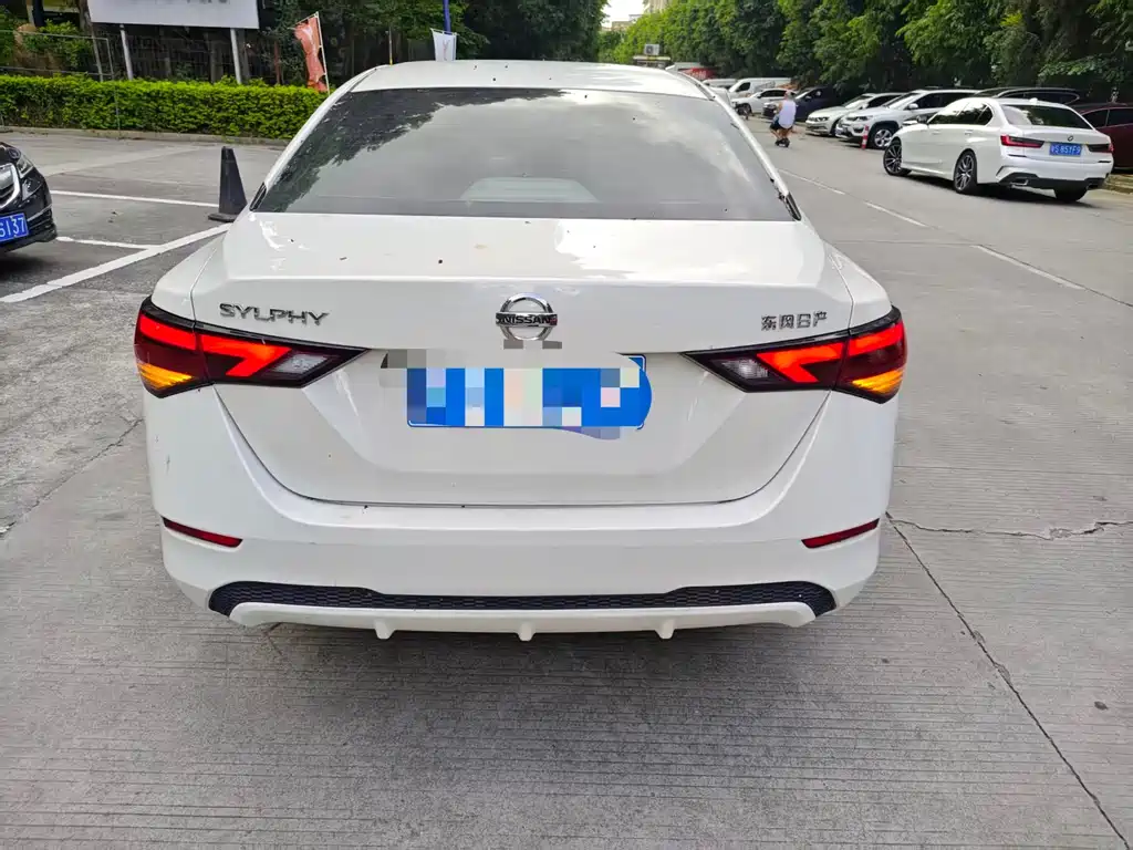Nissan Sylphy 2022 — фото 10