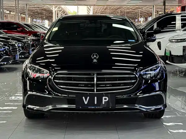 Mercedes-Benz E-Class 2023