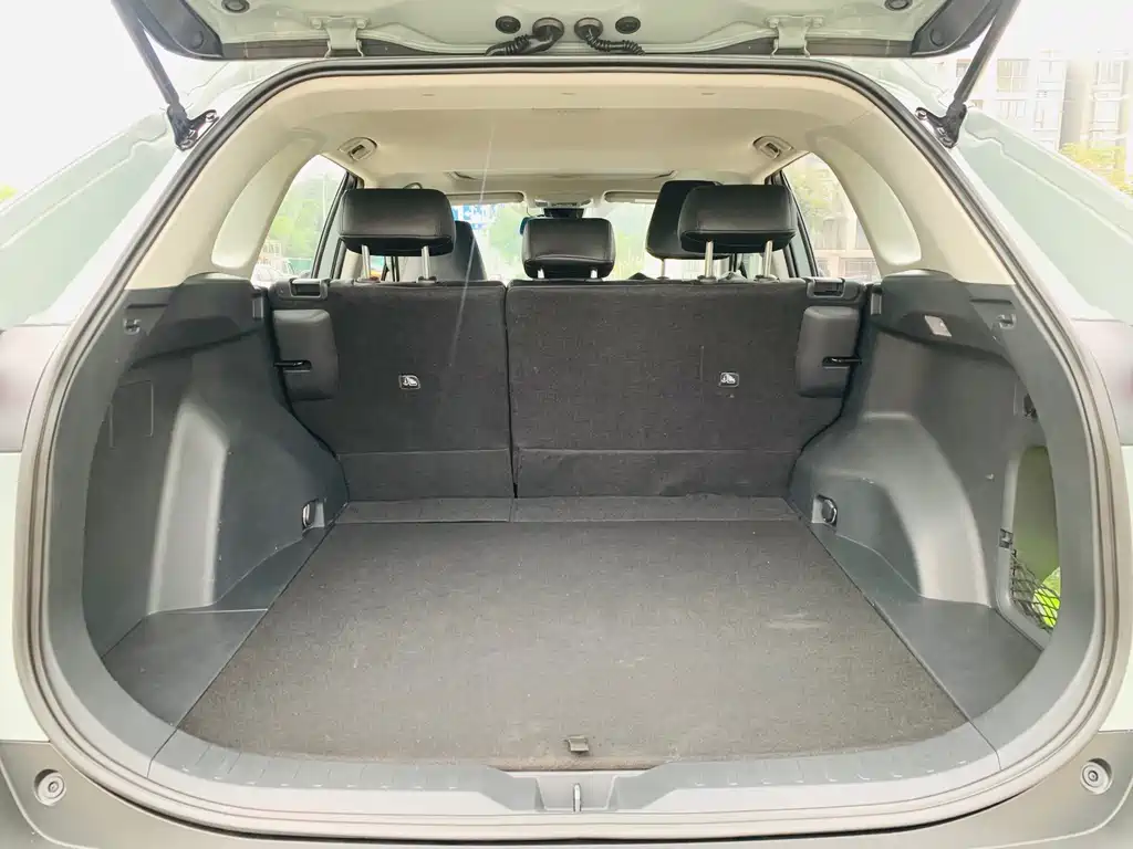 Toyota RAV4 2021 — фото 16