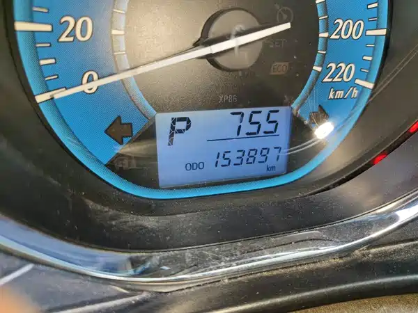 Toyota Yaris L 2014