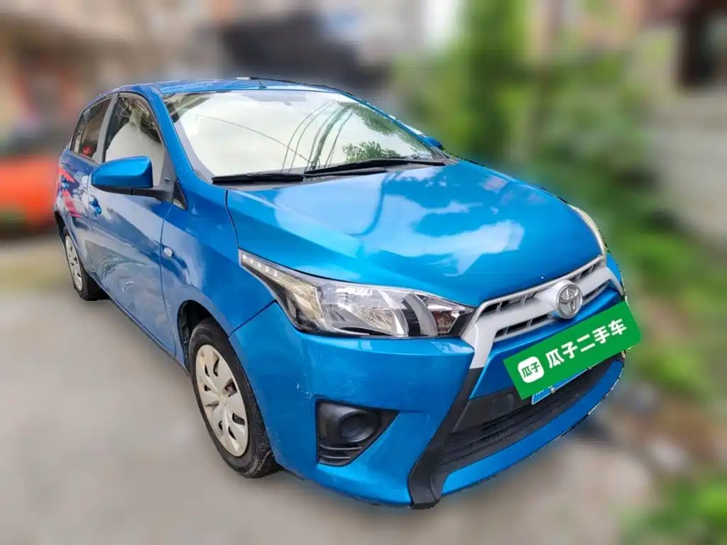Toyota Yaris L 2014 — фото 22