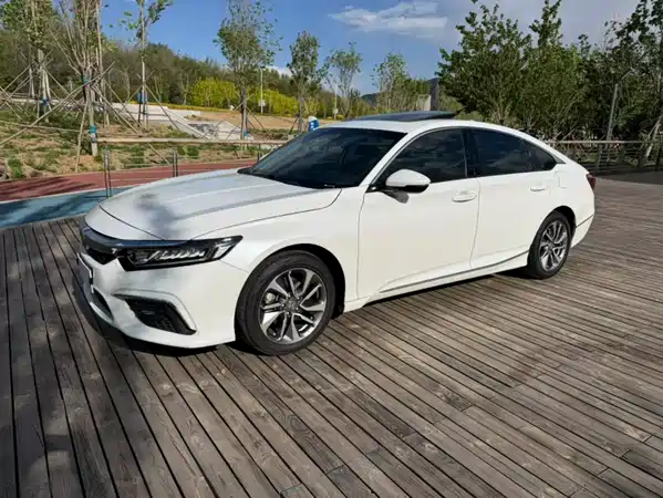 Honda Inspire 2021