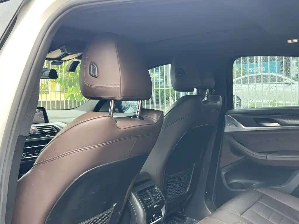 BMW X4 2020 — фото 13