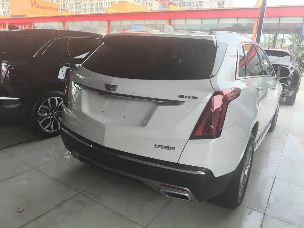 Cadillac XT5 2022 — фото 14