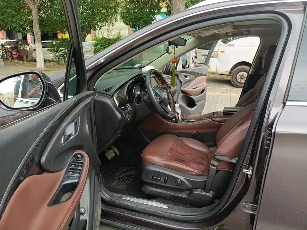 Buick Envision Plus 2016 — фото 12