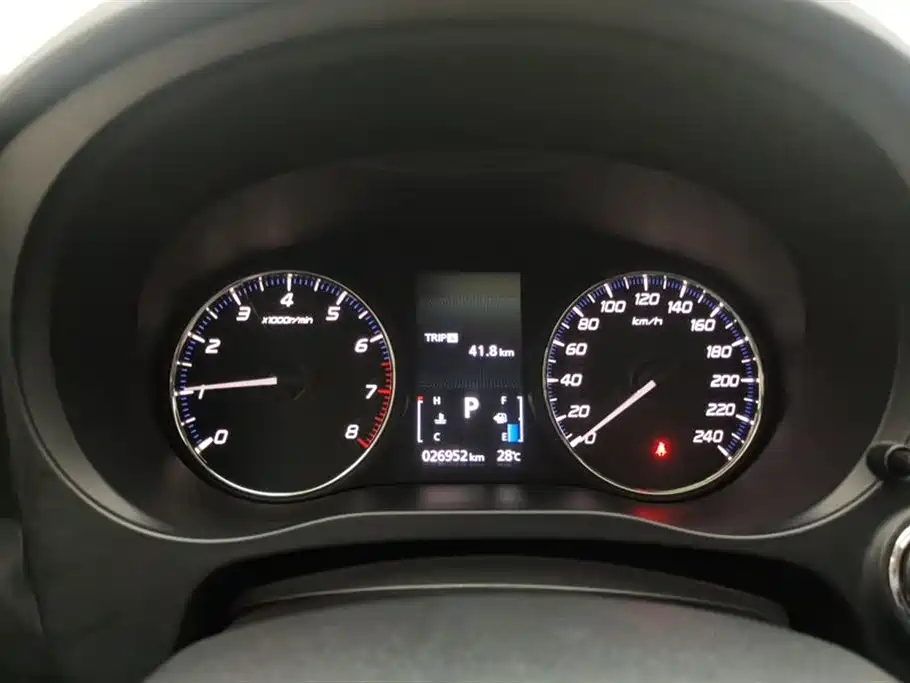 Mitsubishi Outlander 2020 — фото 14