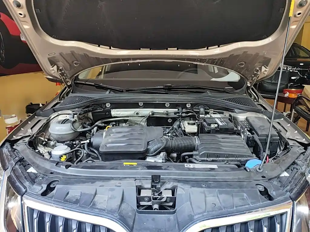 Skoda Octavia 2020 — фото 20