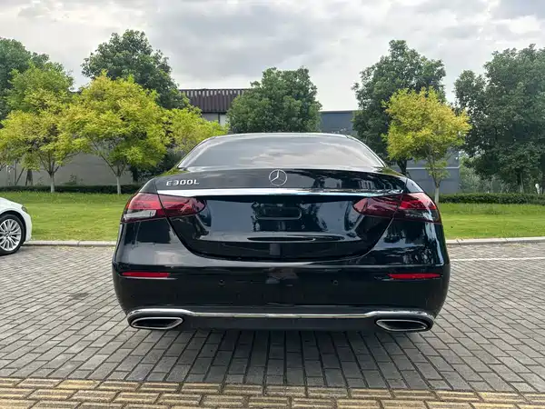 Mercedes-Benz E-Class 2018