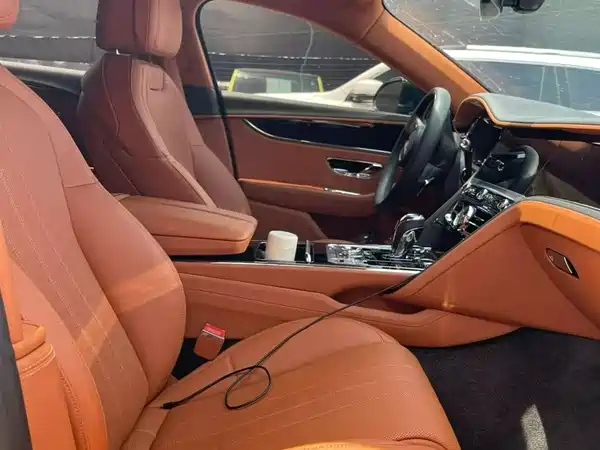 Bentley Flying Spur 2021